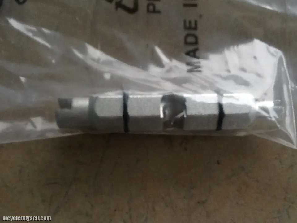 BikeHand 3in1 Tube Install/Remove Valve and Install Extend Valve Tools - Taiwan -- free courier