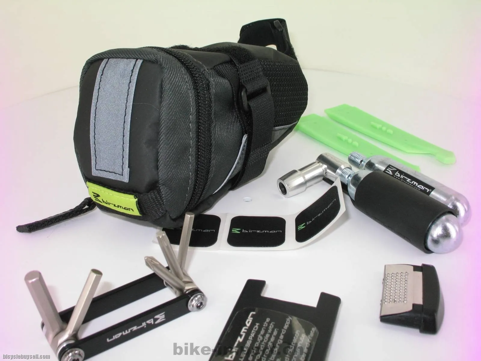 Birzman Roadster 2 Reflective Seat Pack - Medium 0.4 Litre / Taiwan (free pos w.m)