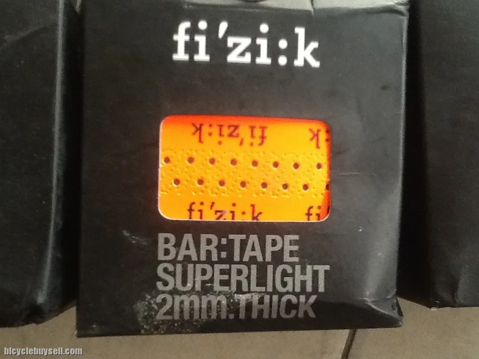 Fizik Soft Touch Performance Bar Tape With Fizik Logo @ free pos