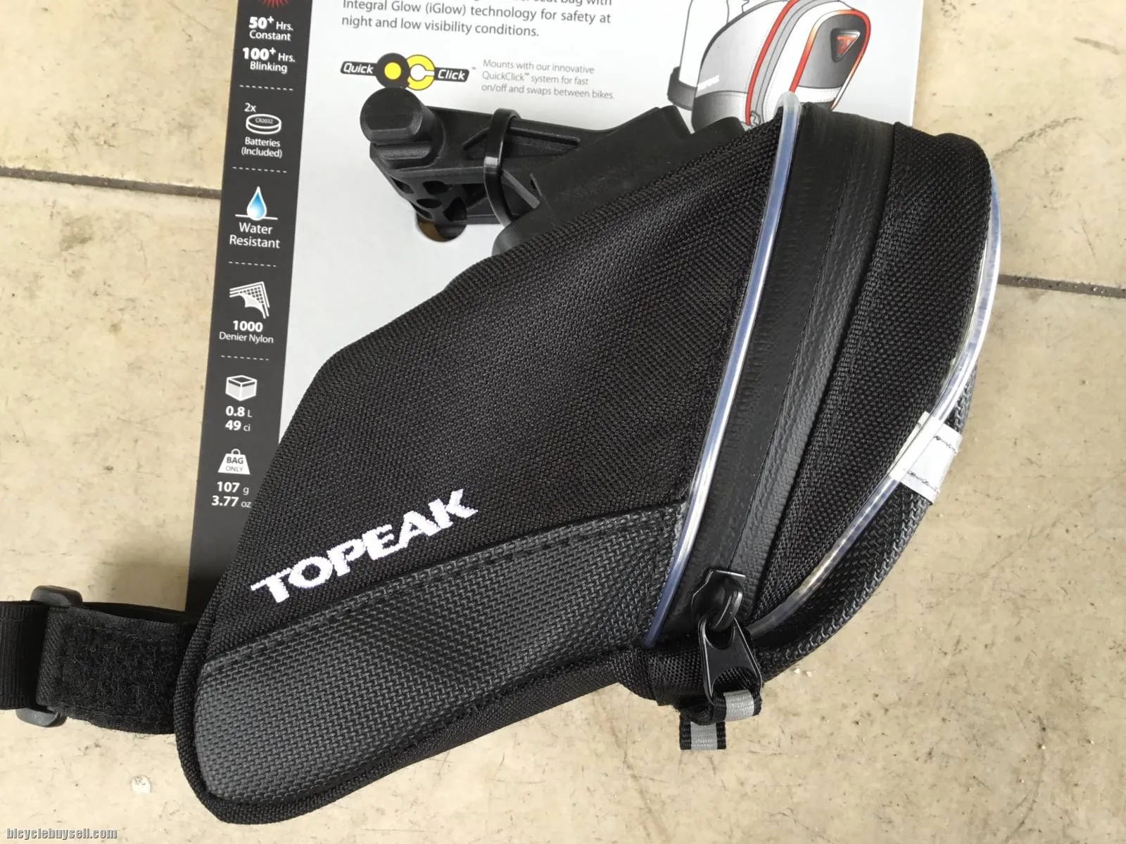 Topeak Aero Wedge IGlow With Light Saddles Bag - Size S -- free courier