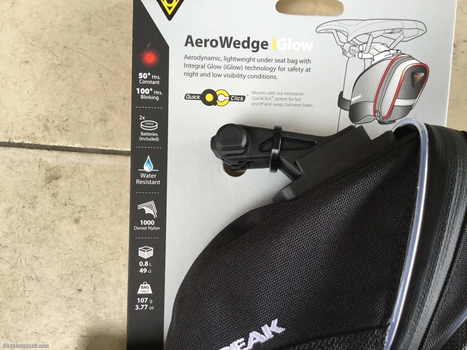 Topeak Aero Wedge IGlow With Light Saddles Bag - Size S -- free courier