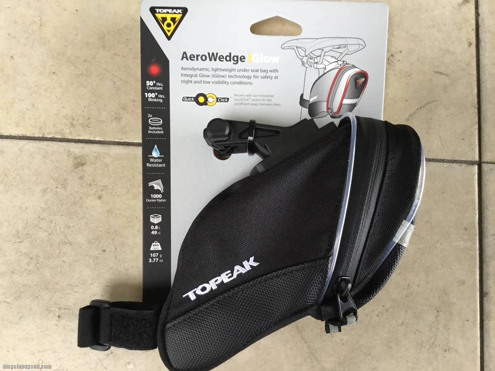 Topeak Aero Wedge IGlow With Light Saddles Bag - Size S -- free courier