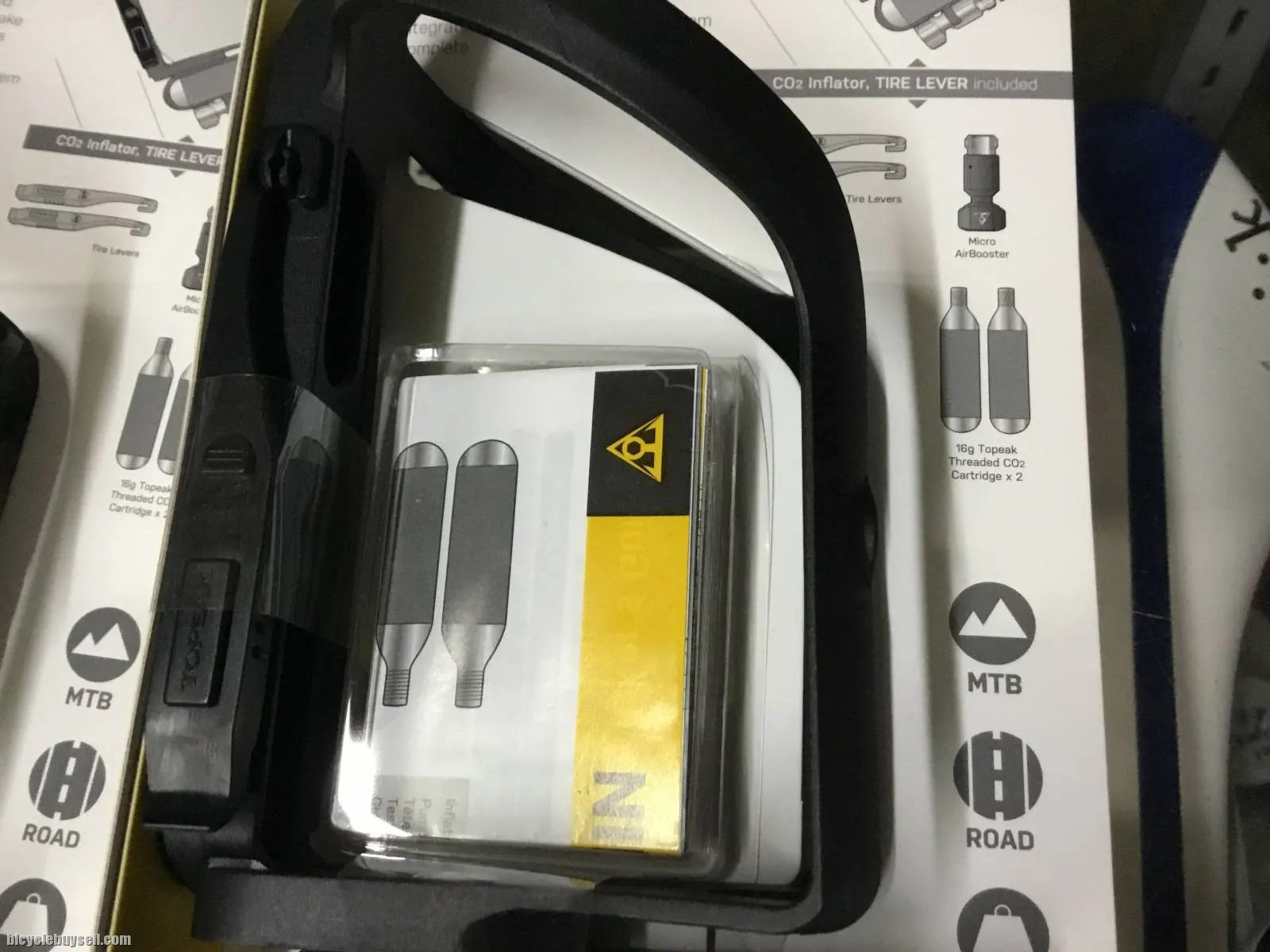 Topeak Ninja Co2 Plus Bottle Cage &amp; Tire Lever  / Taiwan (free pos w.m)