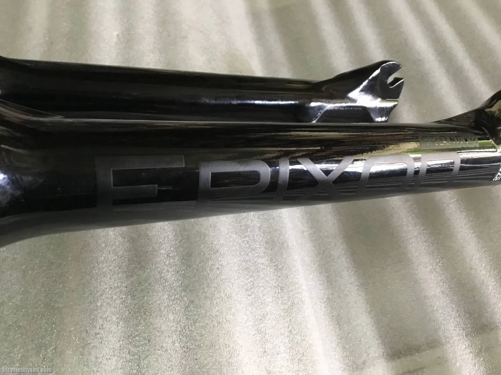 Epixon Fork 27.5/650b Travel 140mm (Crown Remote) free pos