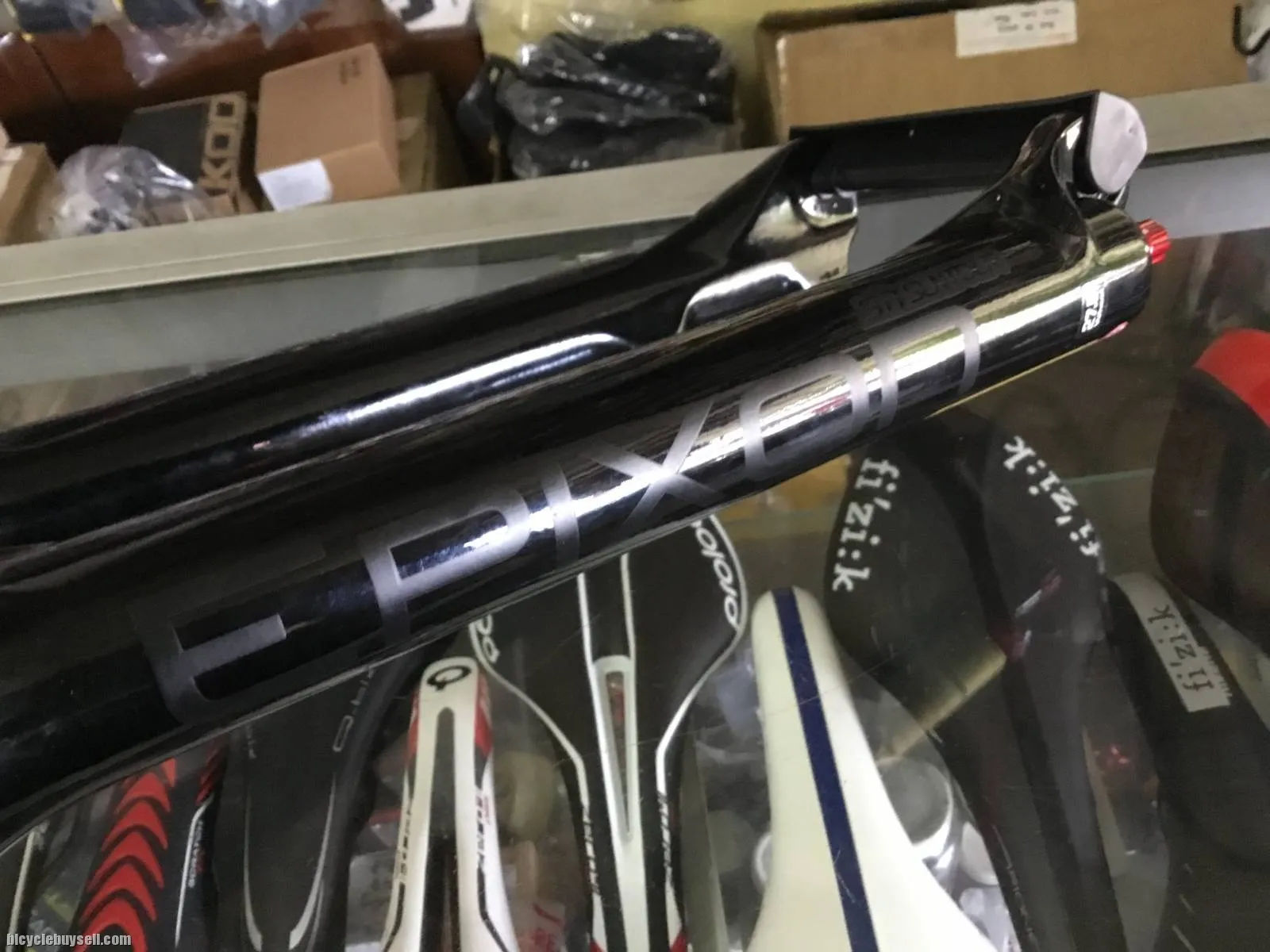 Epixon XC Fork 27.5" Travel 140mm (free pos w.m) Manual Remote