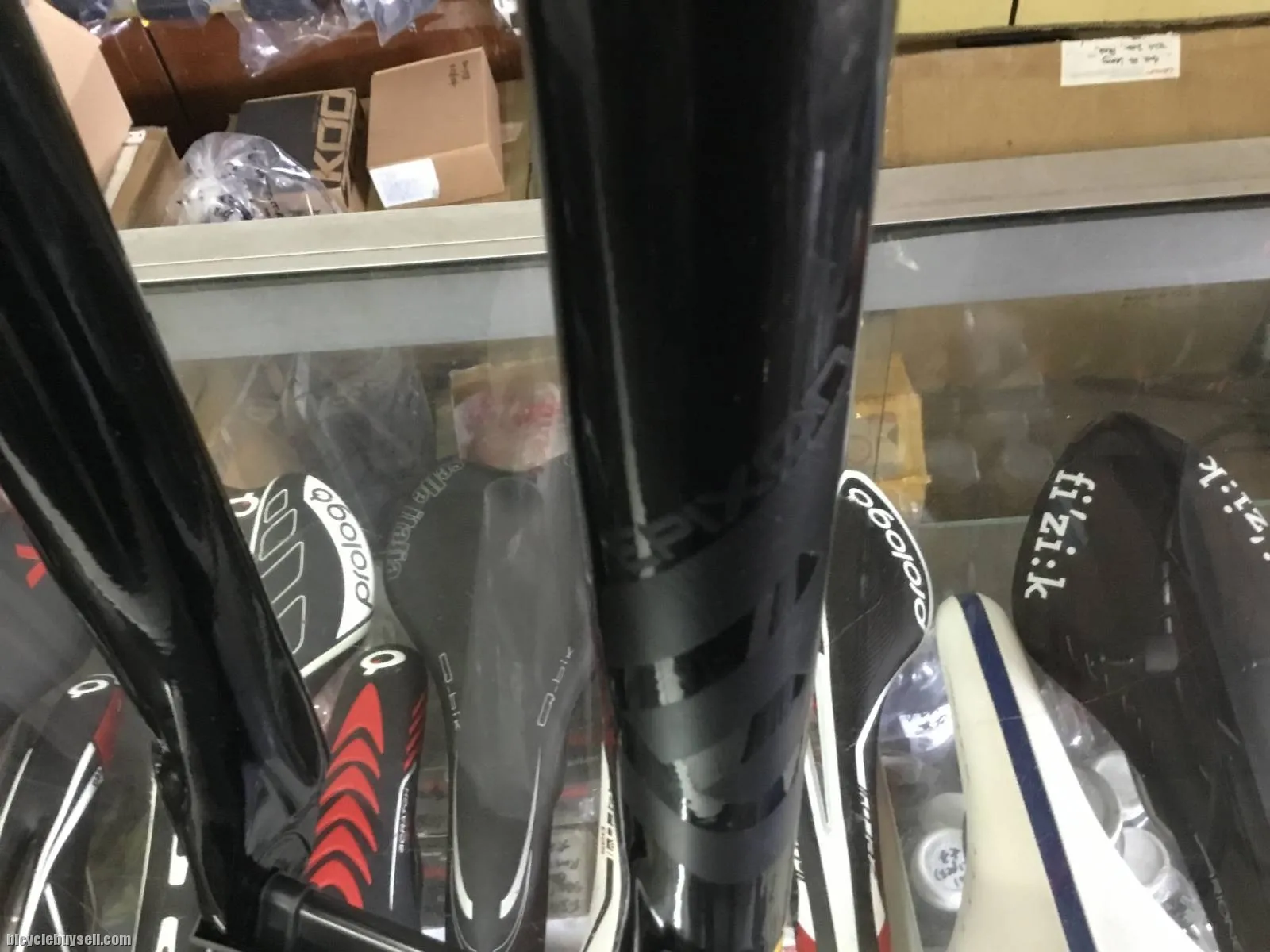 Epixon XC Fork 27.5" Travel 140mm (free pos w.m) Manual Remote