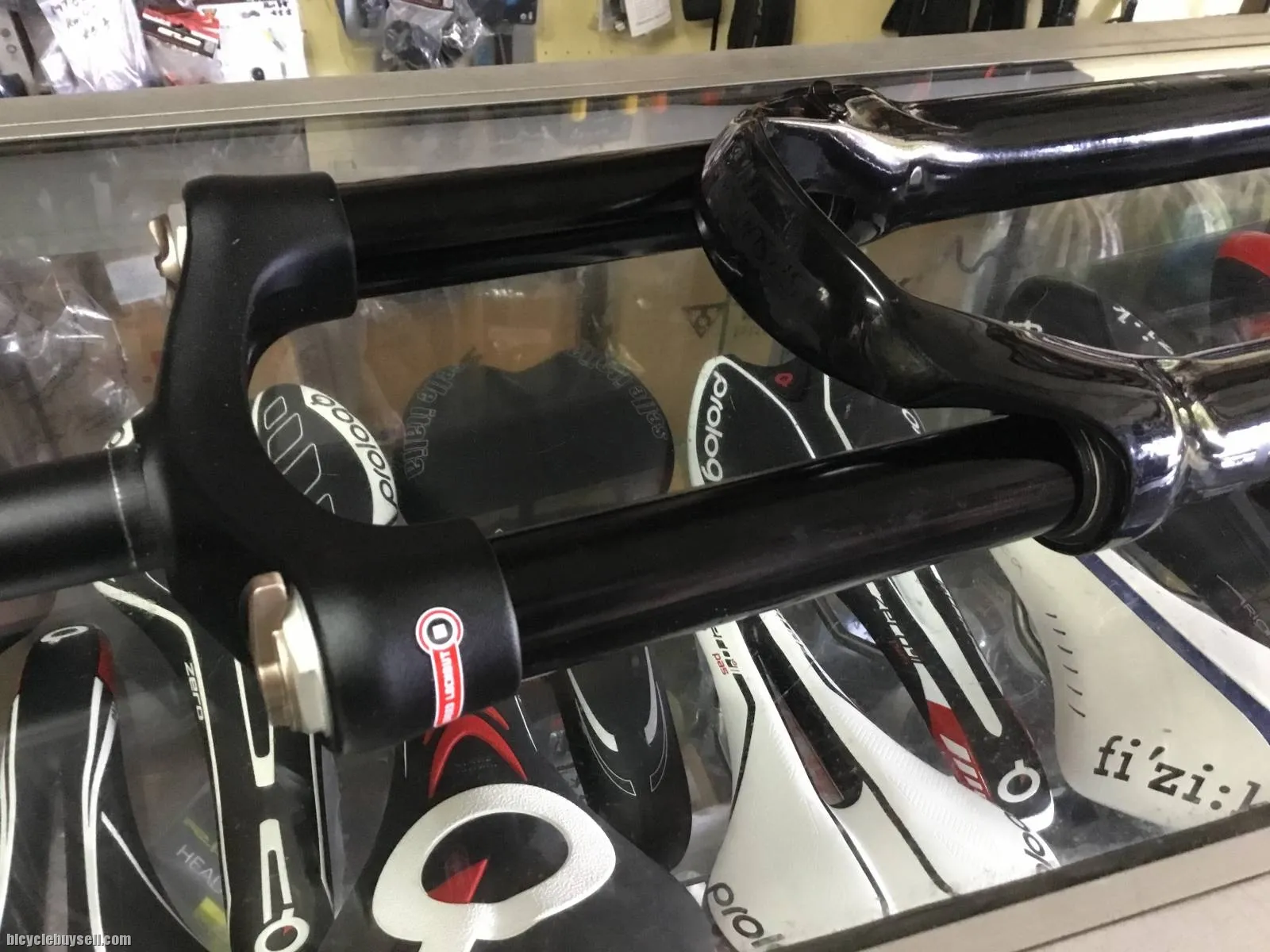 Epixon XC Fork 27.5" Travel 140mm (free pos w.m) Manual Remote