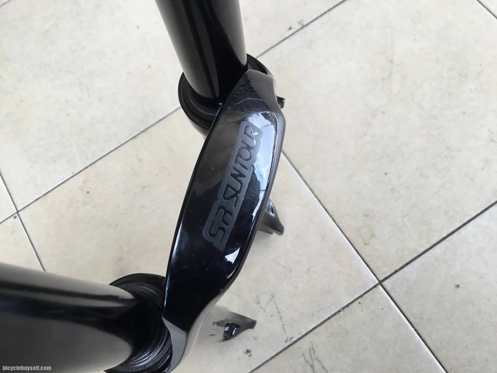 Epixon 27.5" Travel 120mm Fork / 9mm QR (Crown Remote) -- free courier