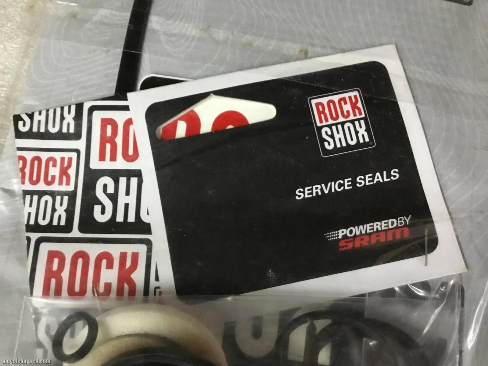 RockShox Service Seals Fork Kit | Taiwan Original @ free pos