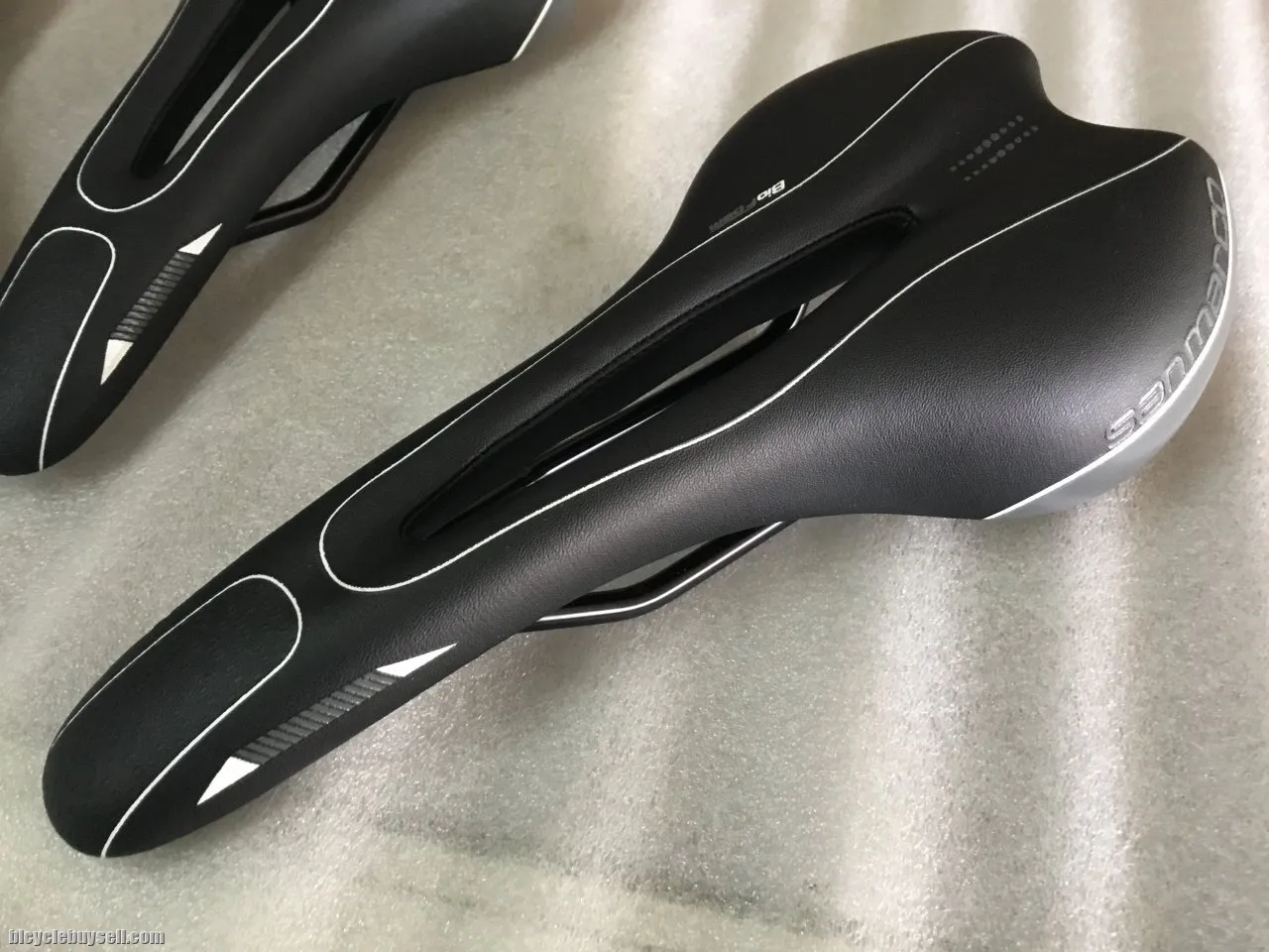 San Marco Era Performance Saddles | Flow Design  @ free pos
