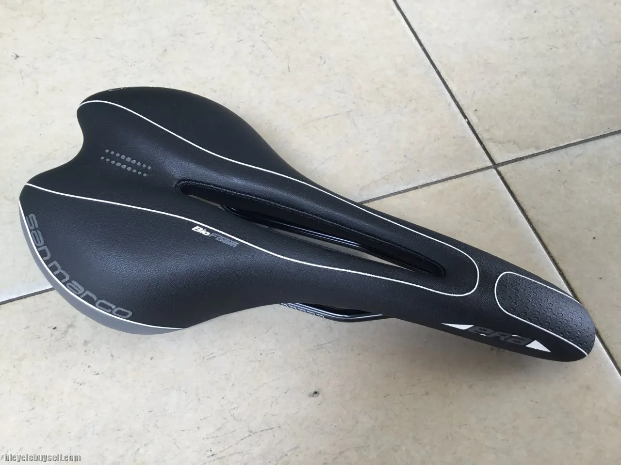 San Marco Era Dynamic/Performance Saddles - Flow Design - BioFoam -- free courier