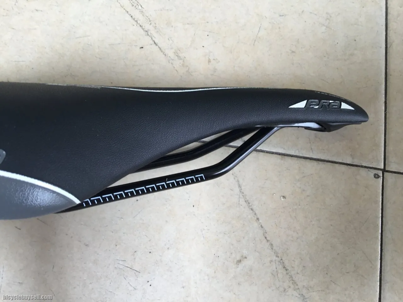 San Marco Era Dynamic/Performance Saddles - Flow Design - BioFoam -- free courier