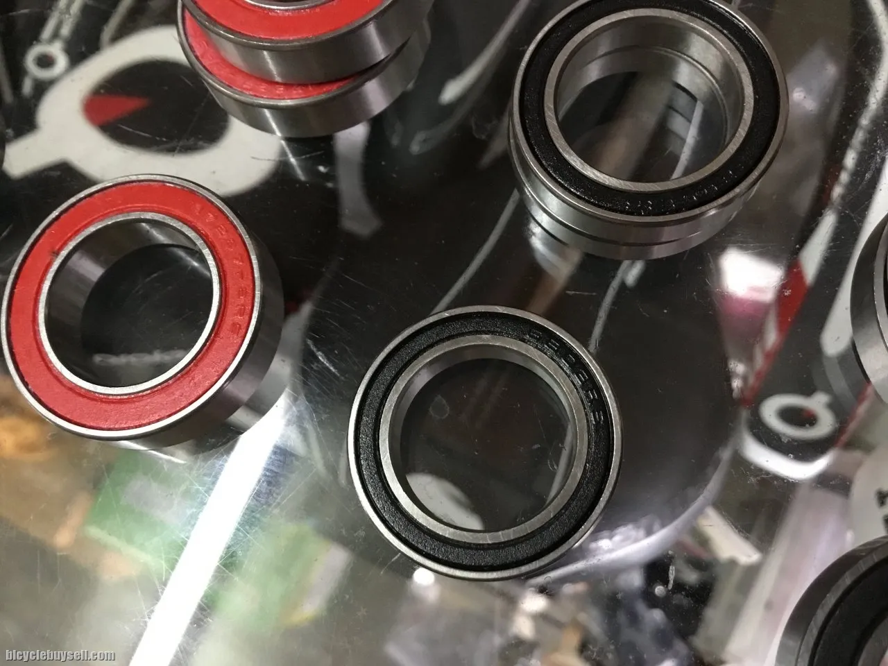 Vision Wheelset -Ceramic Bearing For Hub Use  (free pos w.m)