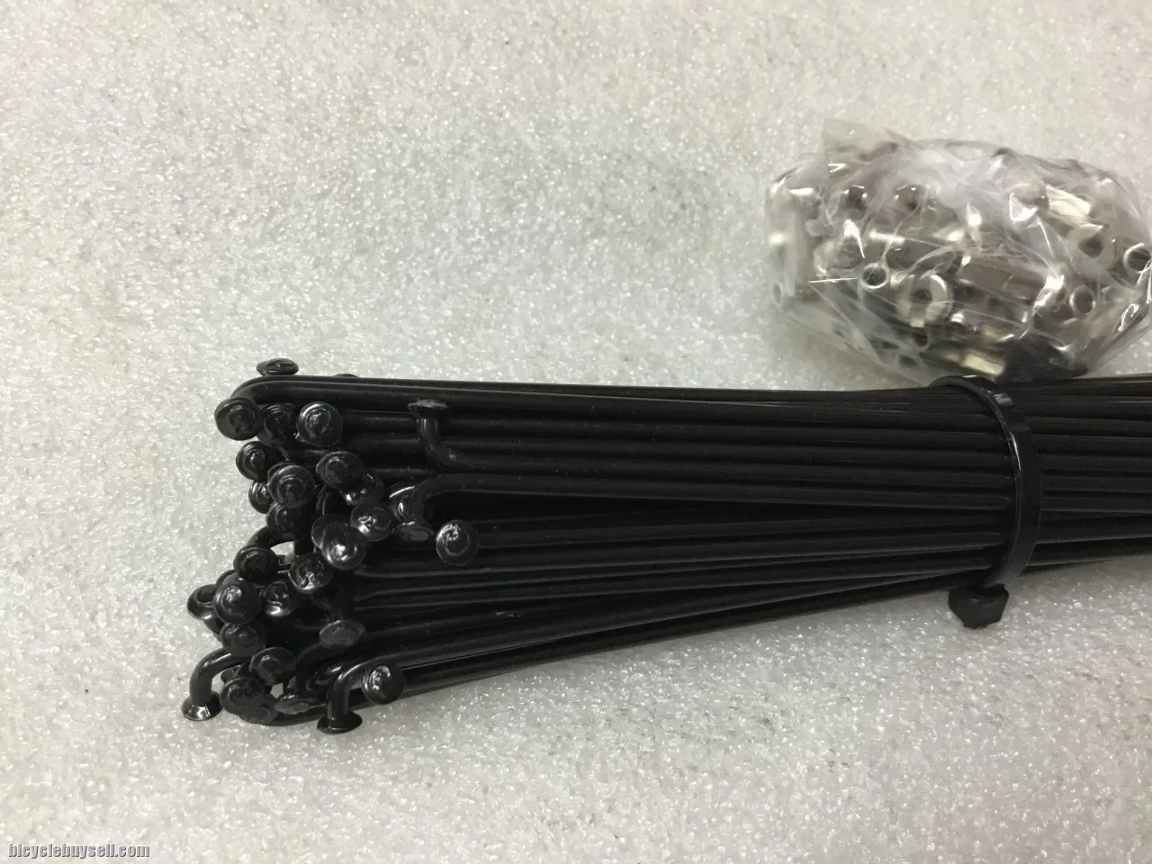 Spoke stainless steel for 27.5/650b (64pcs)  Black @ free pos