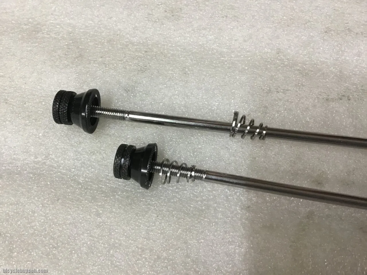 Koozer QR Skewer 1Set | Black  @ free pos