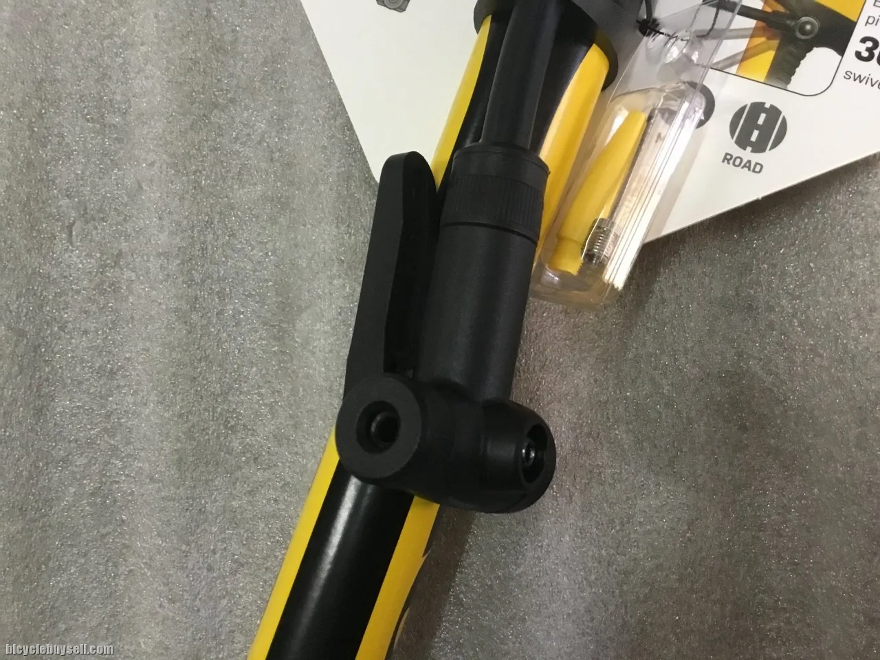 Topeak JoeBlow Sport III | 160psi | Latest Model  @ free pos