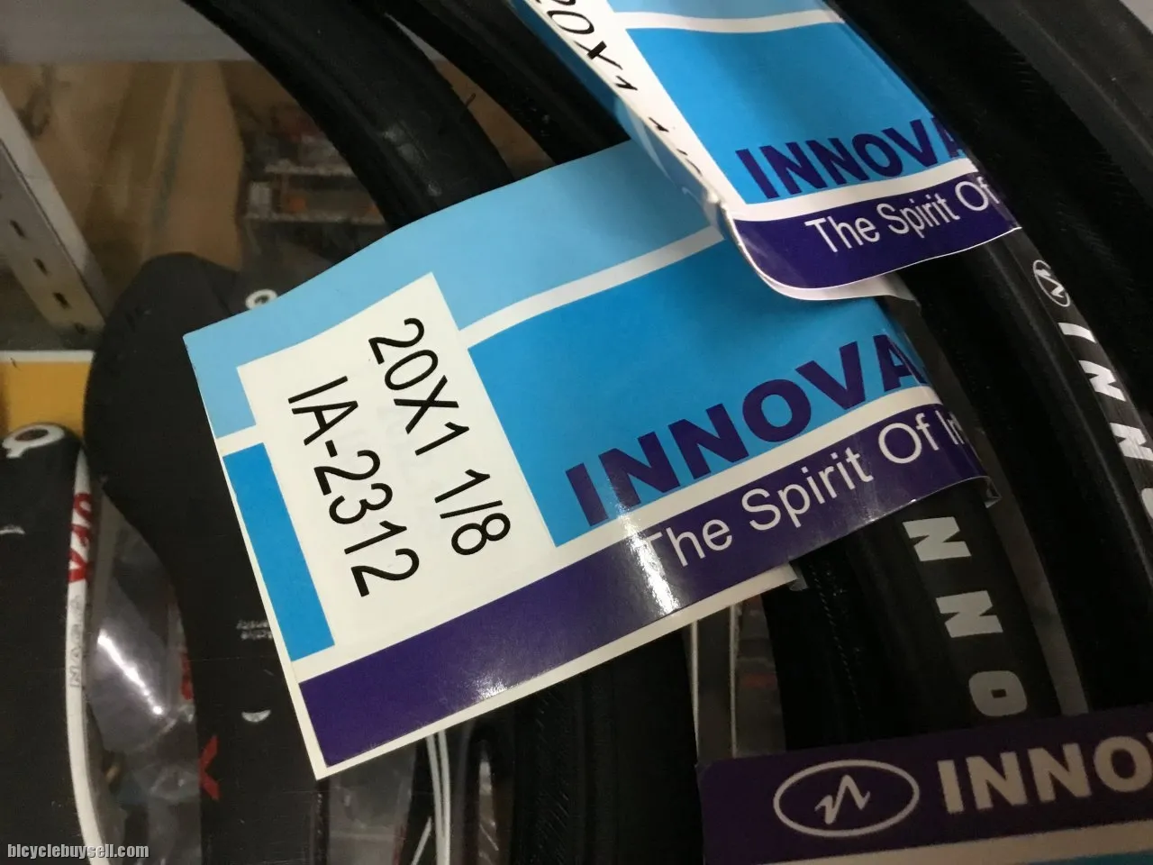 Innova Tires / Folding Bike 20â€ 1 1/8 - 451  (free pos w.m)