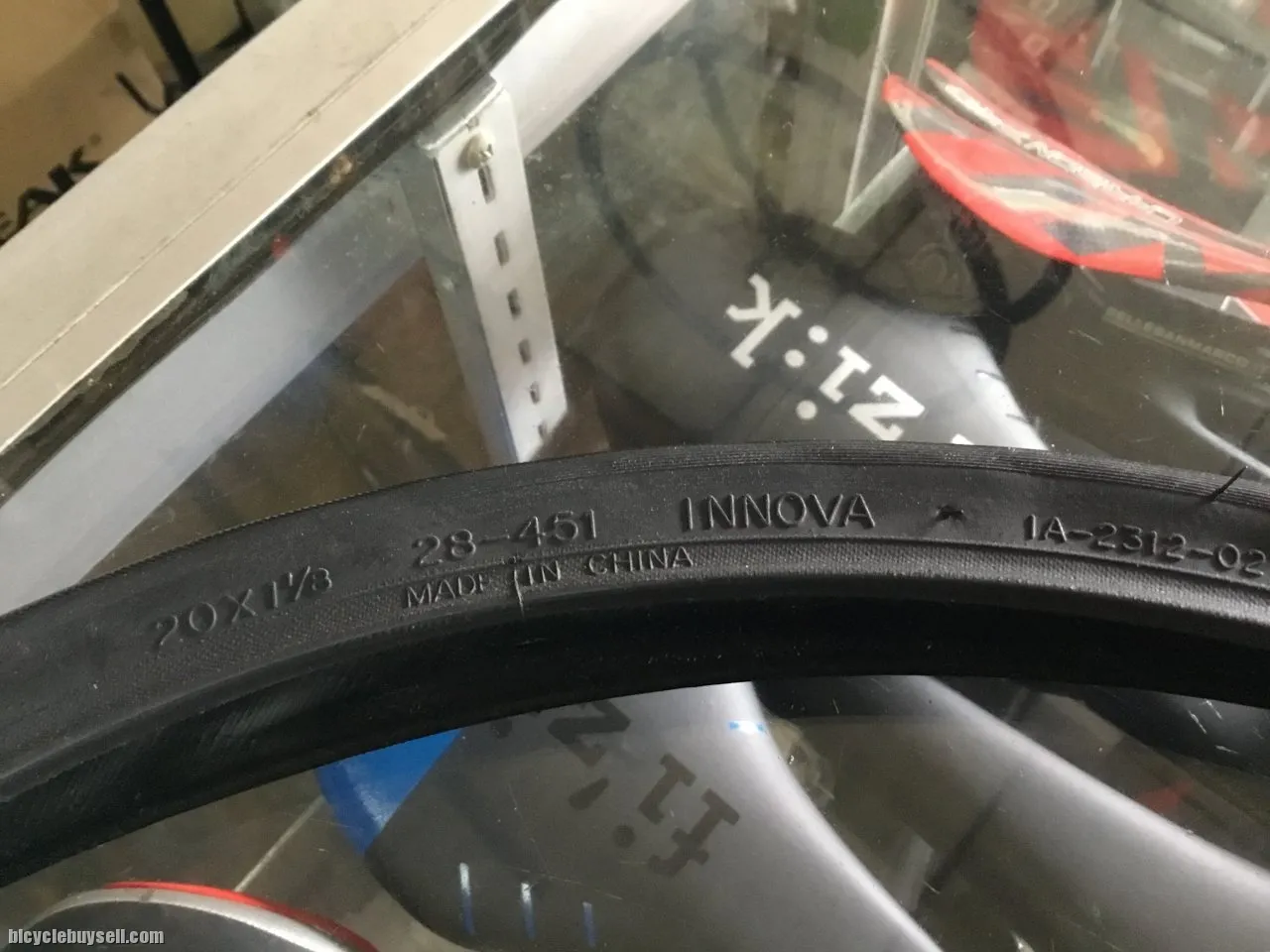 Innova Tires / Folding Bike 20â€ 1 1/8 - 451  (free pos w.m)