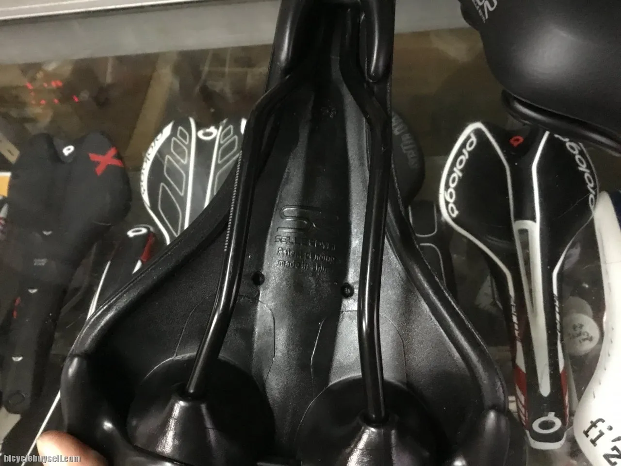 Selle Royal Freeway Classic / RoyalGel Padding  (free pos w.m)