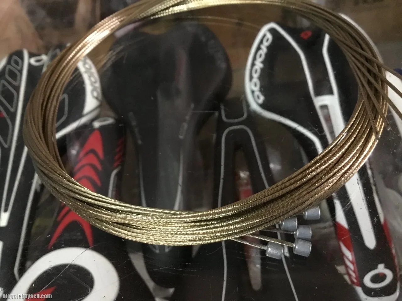 Road/MTB Shifter Inner Cable / Super Smooth Gold / 1unit  (free pos w.m)