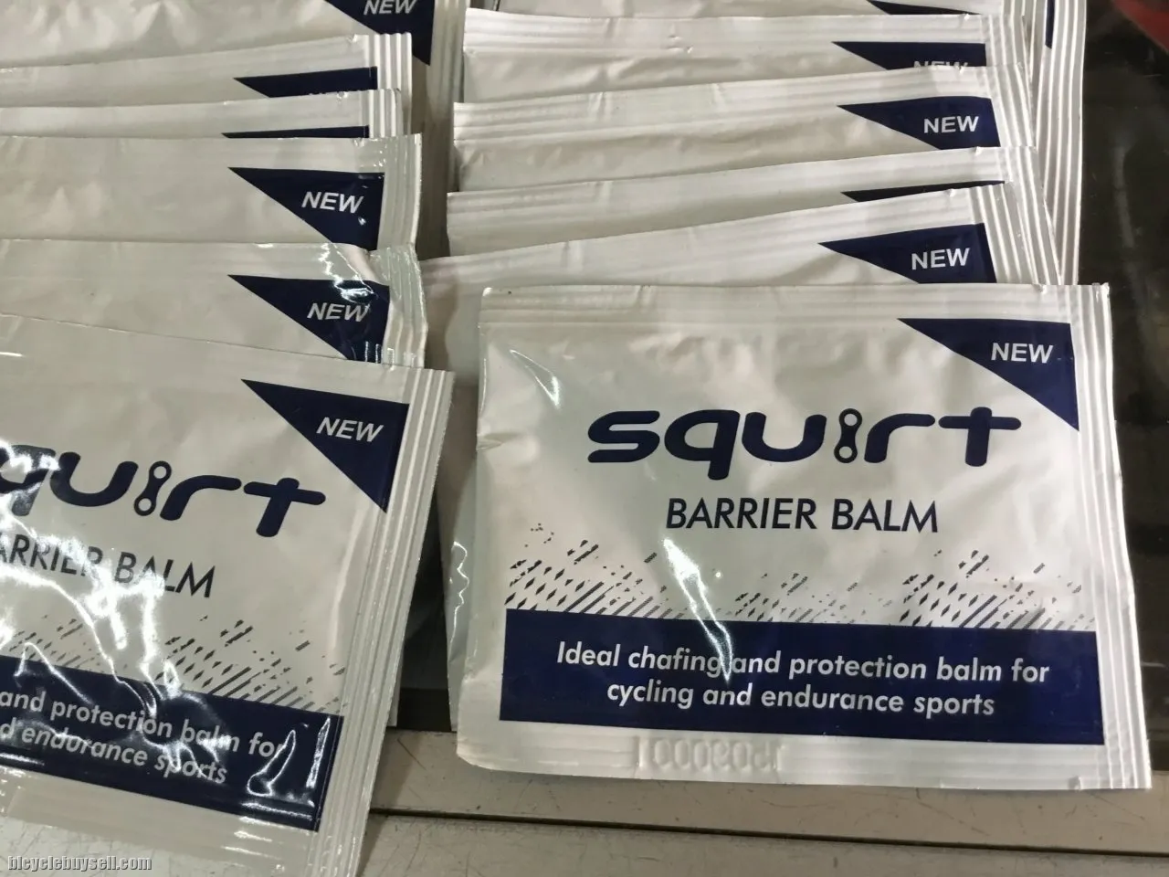Squirt Barrier Balm 6g Sachet For Long Cycling / South Africa (free pos w.m)
