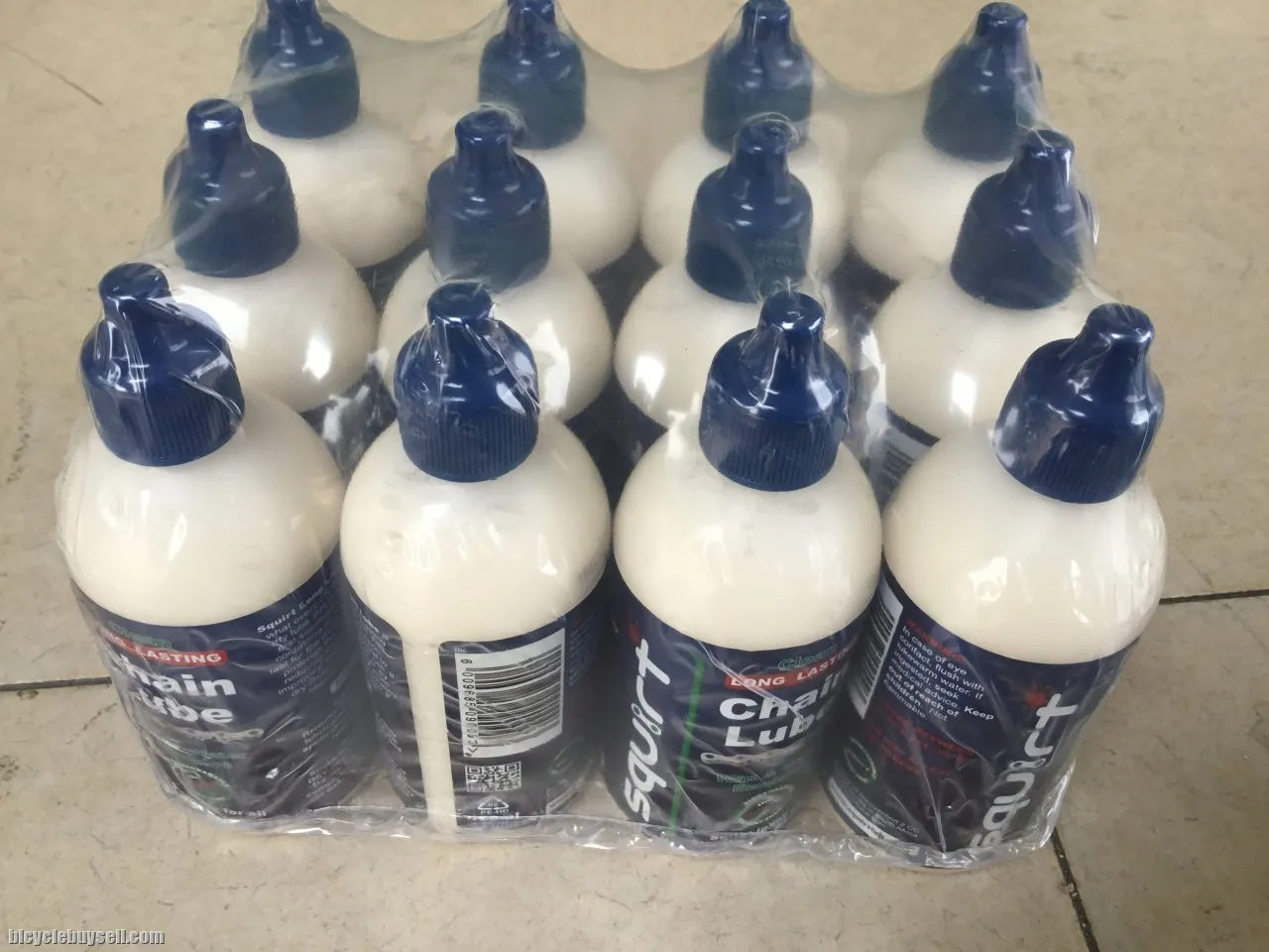Squirt Chain Lube 120ml - Wax/Water White Lube -- free courier
