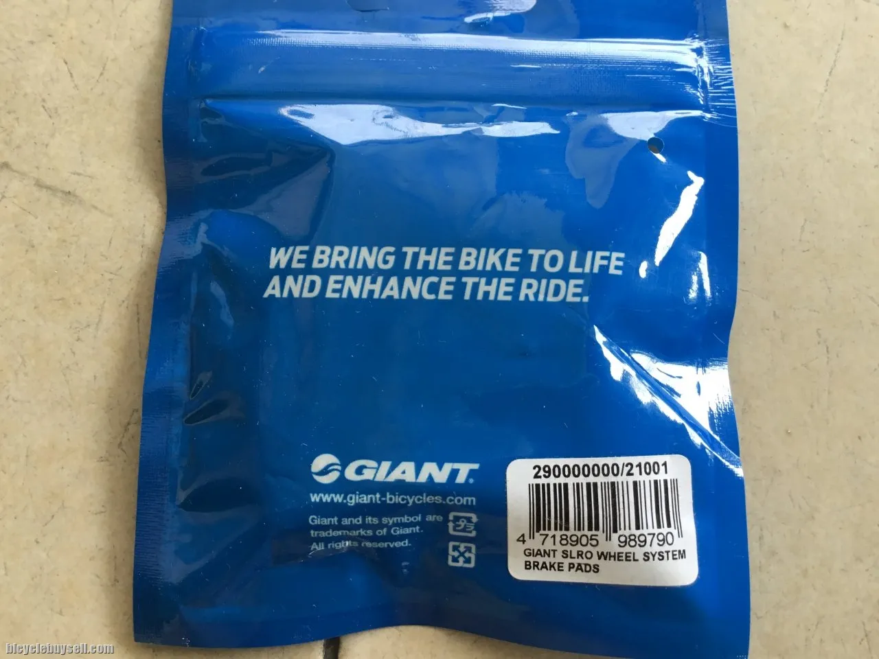 Giant SLR Carbon Brake Pad For Shimano/Sram -- free courier
