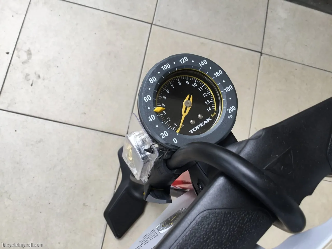 Topeak JowBlow Race Floor Pump Taiwan - 200psi - free courier