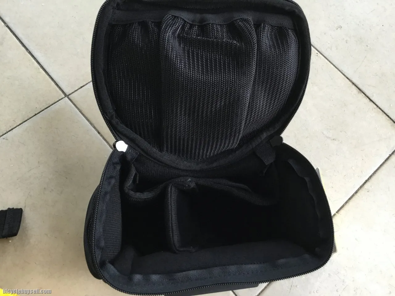 Topeak Handlebar Compact Bag 2L - Taiwan - free courier