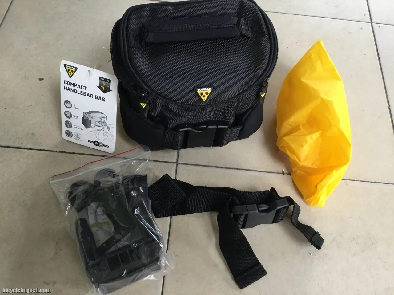 Topeak Handlebar Compact Bag 2L - Taiwan - free courier