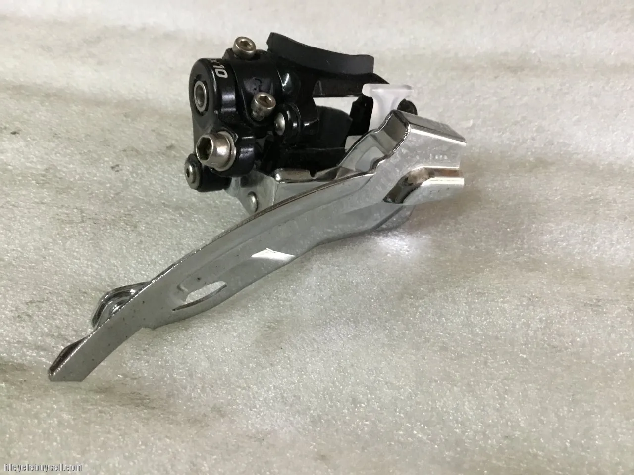 SRAM X9 3x10speed Front Deraileur | Low Clamp @ free pos