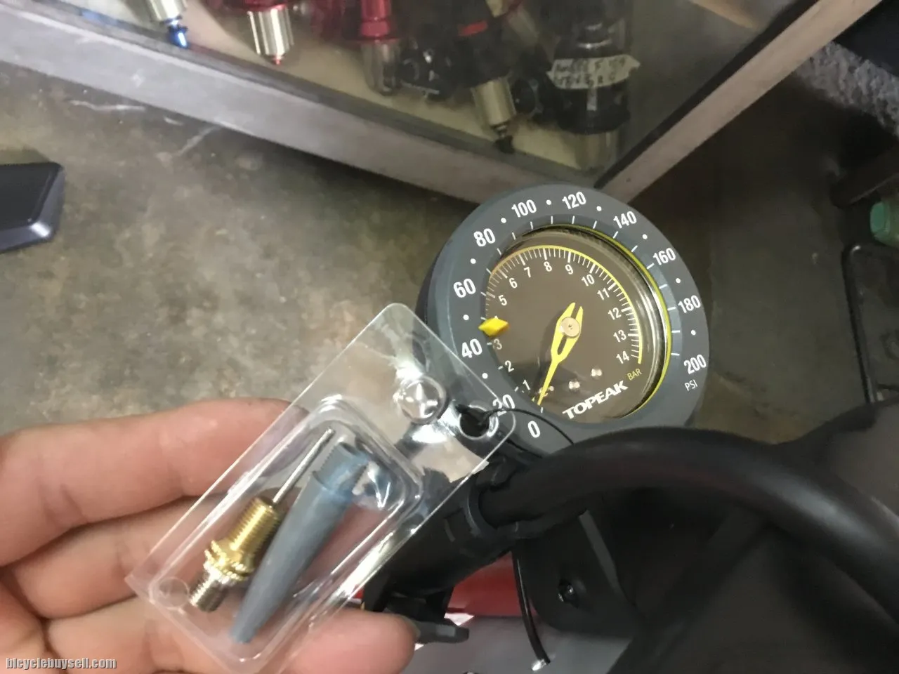 Topeak JowBlow Race 200psi / Pro Floor Pump (free pos w.m)