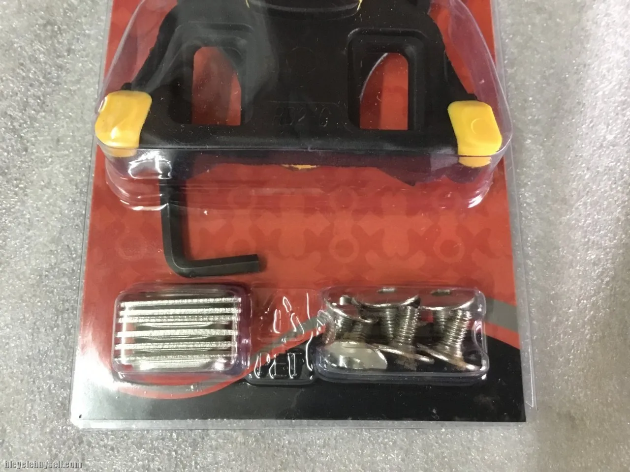 Shimano Pedal Clip Shoe @ free pos