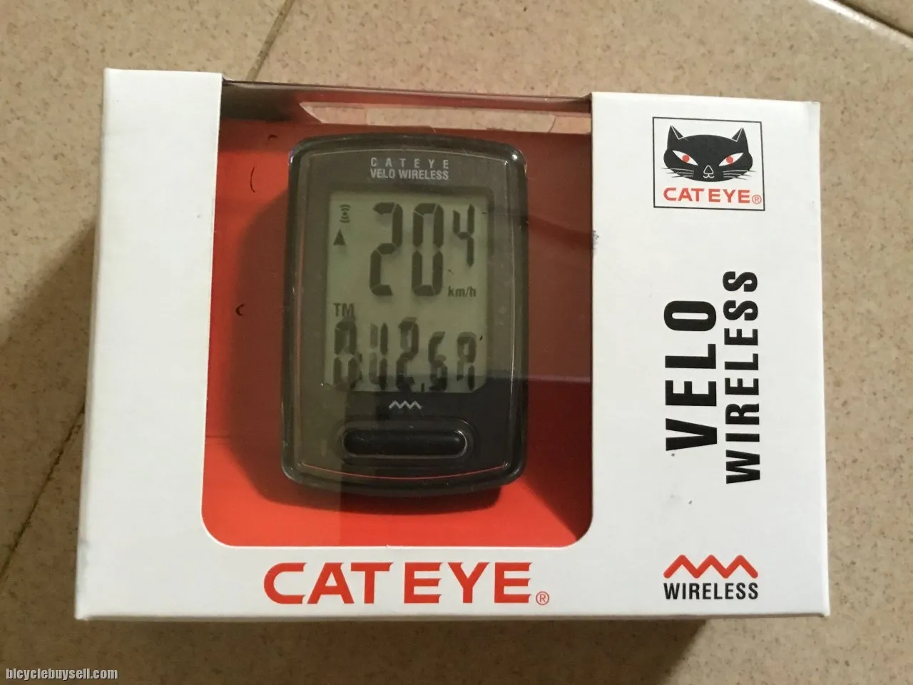Cateye Velo Wireless - Japan Made -- free courier