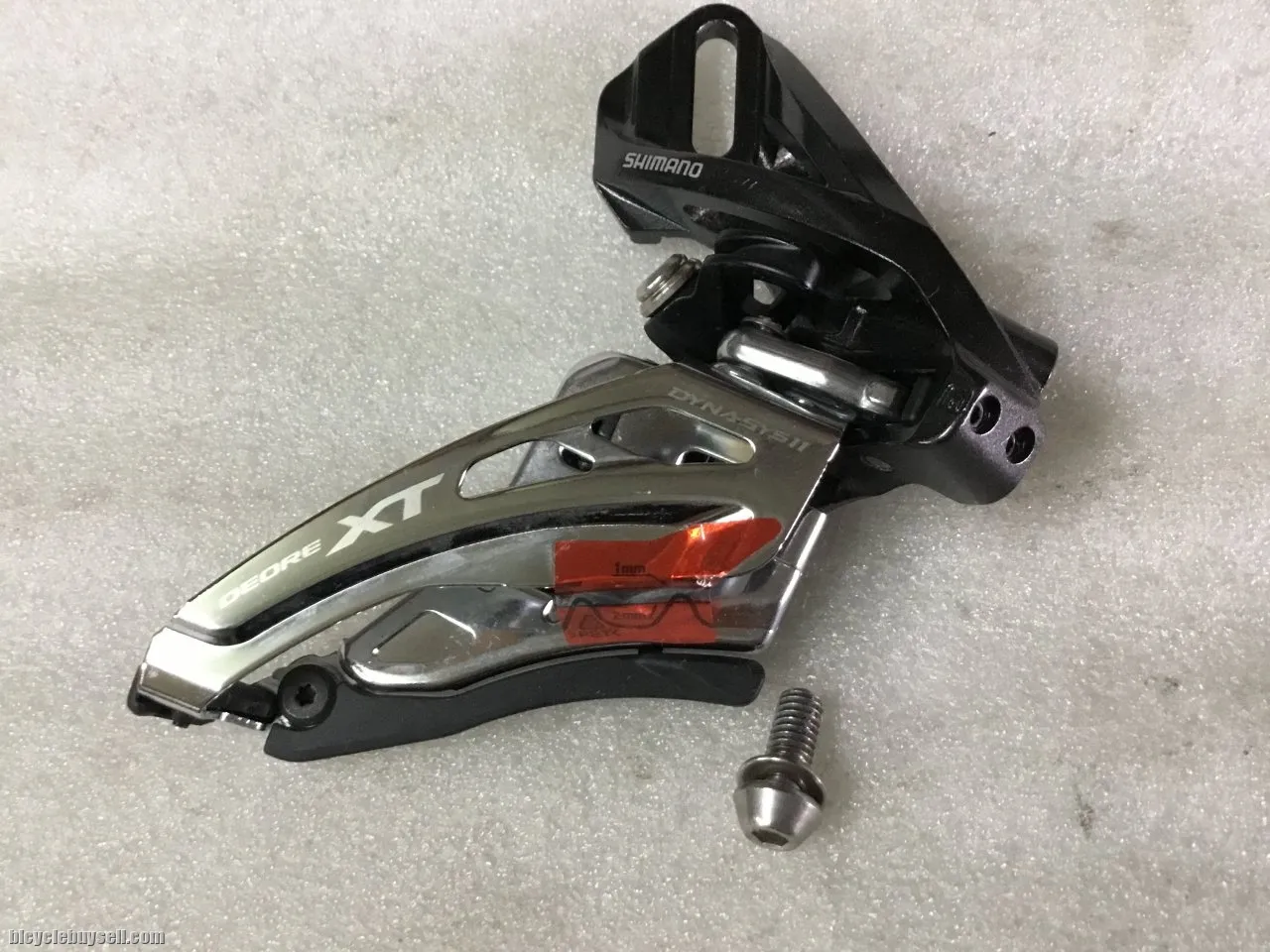 Shimano Deore XT M8000 FD | DirectMount-Side Pull 11speed @ free pos