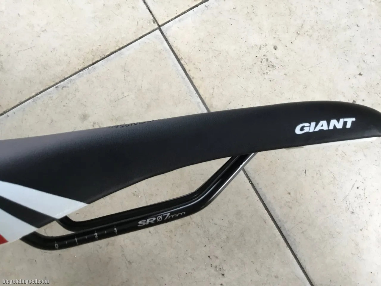 Giant Flow Pro Saddle Made By SelleRoyal  -- free courier