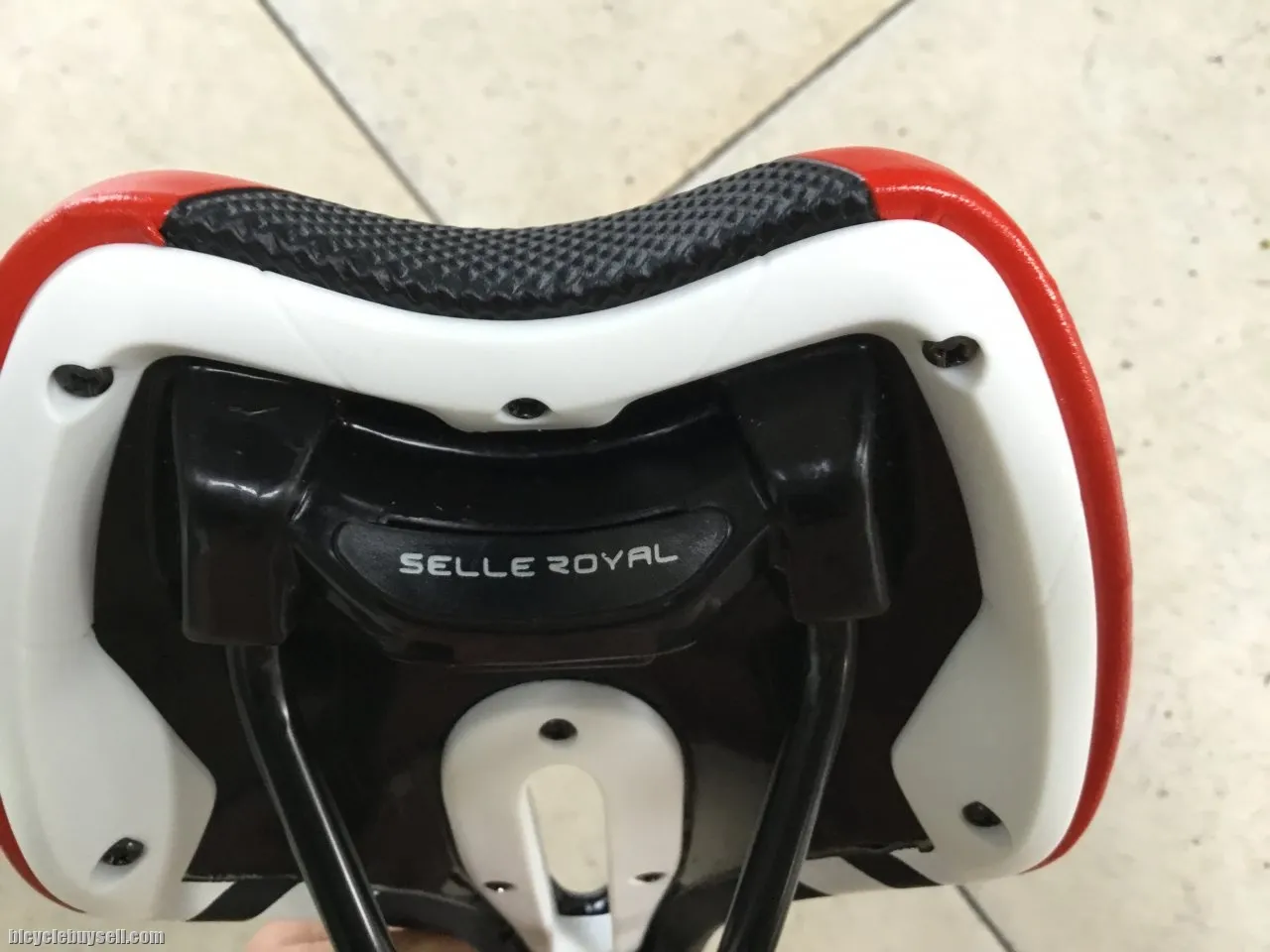 Giant Flow Pro Saddle Made By SelleRoyal  -- free courier