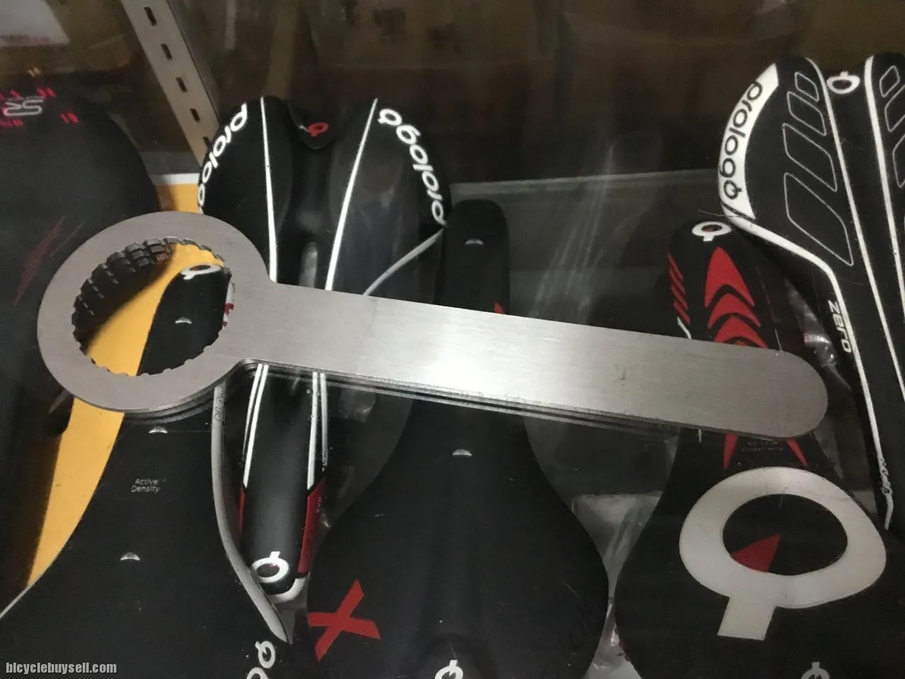 Sram DUB BB Thread Tools  (Free pos w.m)