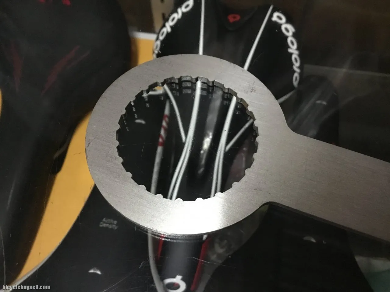 Sram DUB BB Thread Tools  (Free pos w.m)