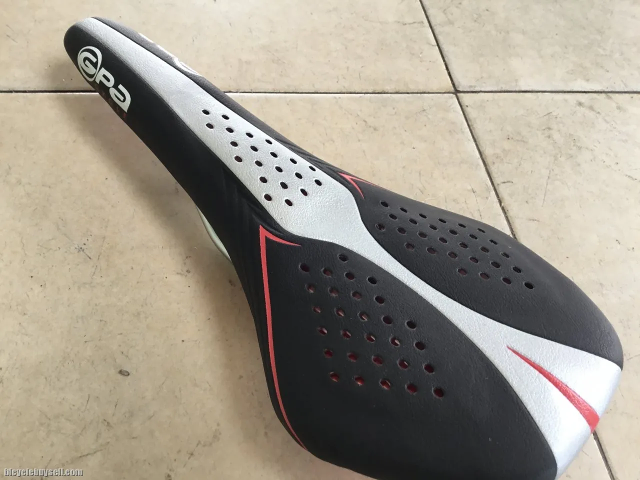 GPA Cycle Flow Hollow Gel Saddles -- free courier