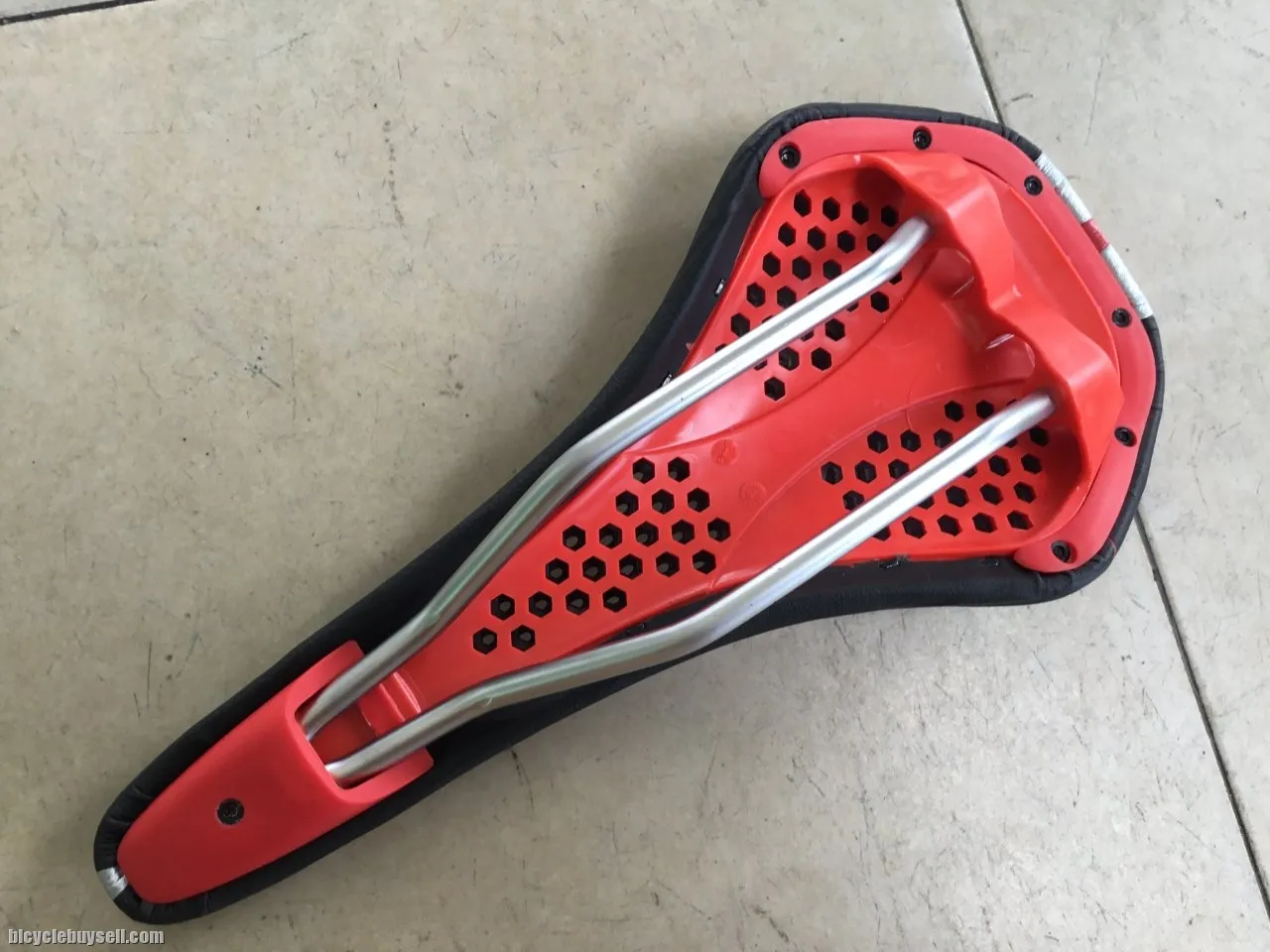 GPA Cycle Flow Hollow Gel Saddles -- free courier
