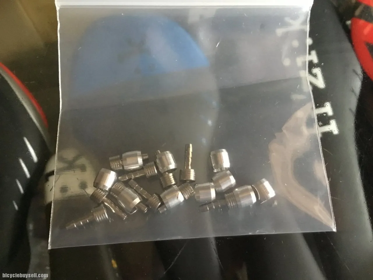 Sram Hidaulic Hose Head Adaptor  (free pos w.m)