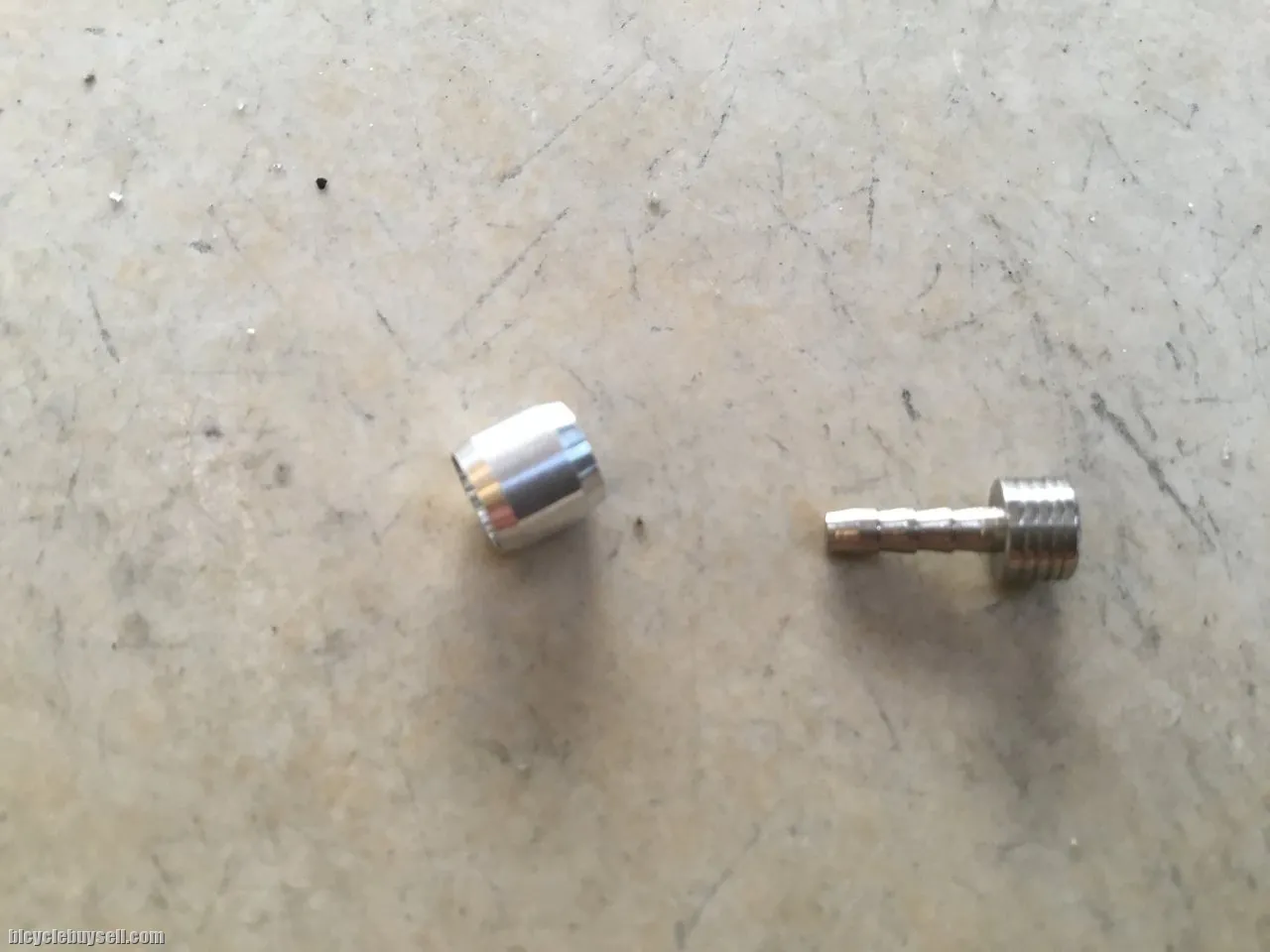 Sram Brake Hose Adaptor - Hidaulic Hose use -- free courier