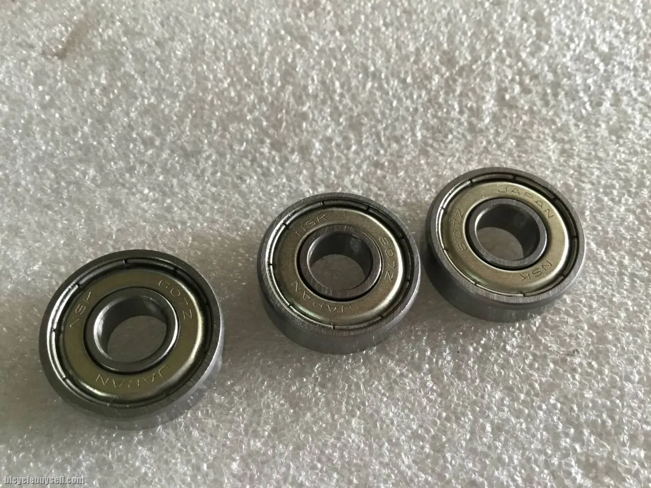 NSK Japan 607Z Seal Bearing For Hub @ free pos