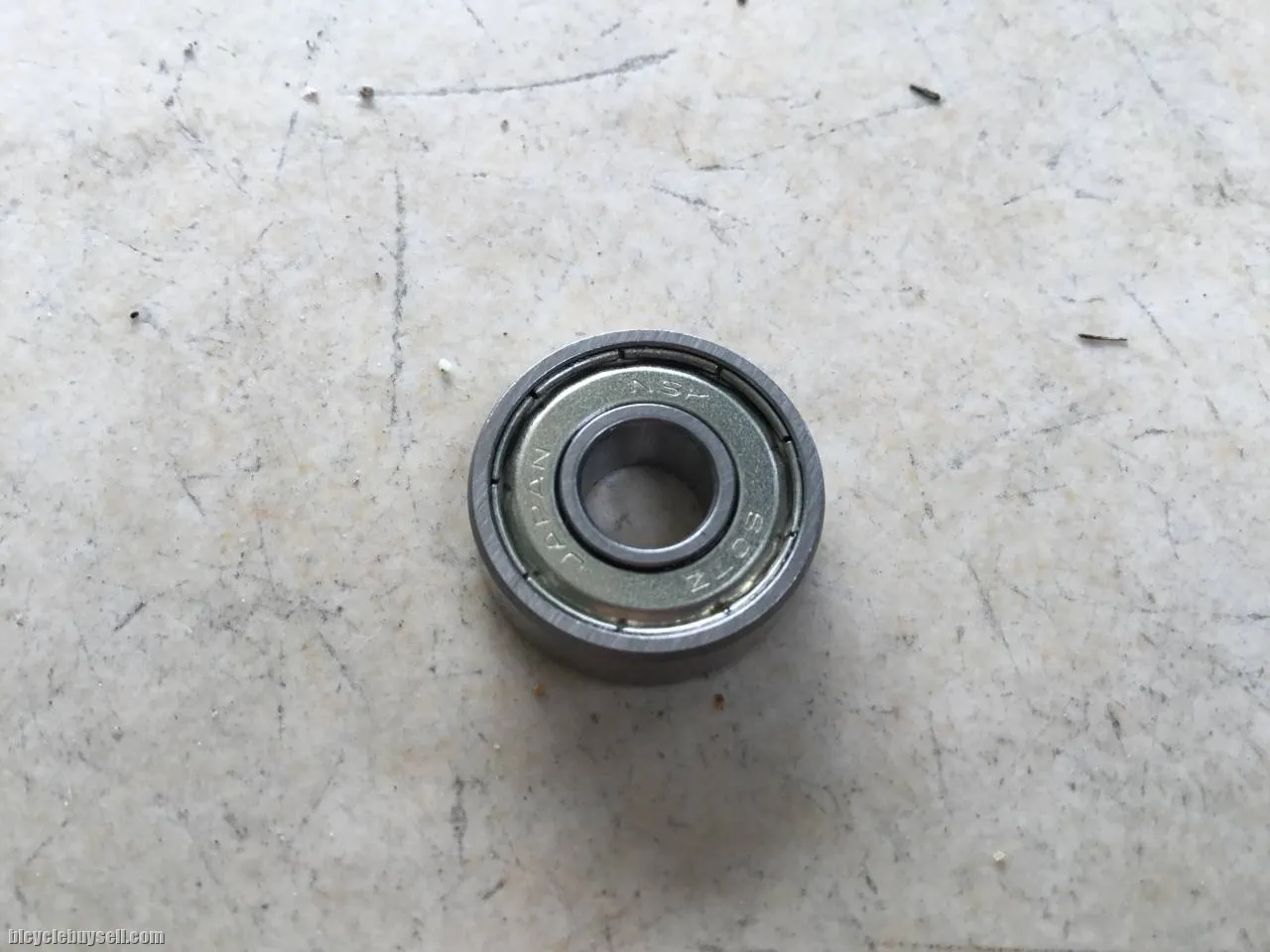 NSK 607ZZJapan Seal Bearing For Hub - free courier