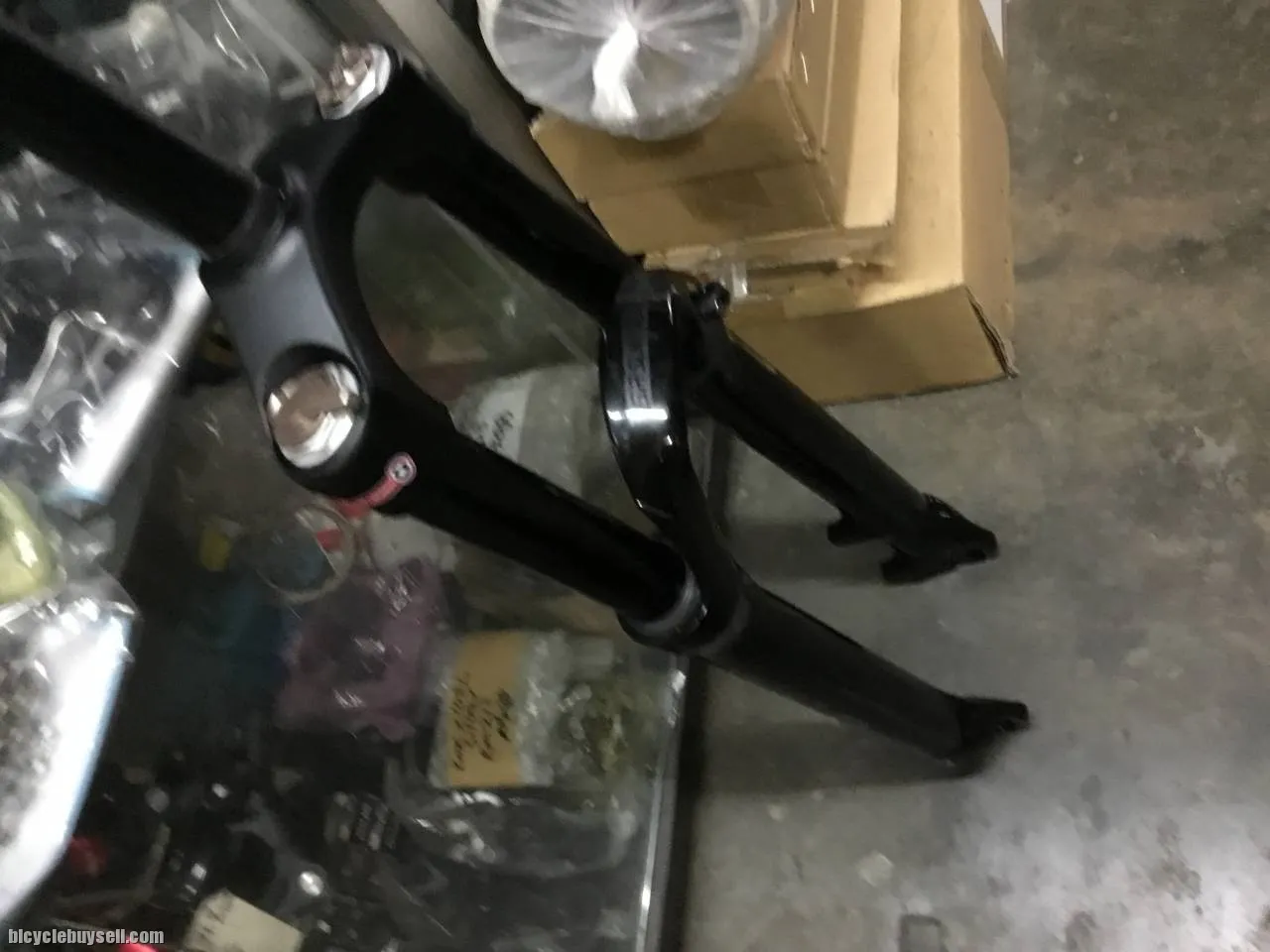 Epixon XC Fork 27.5" Travel 120mm (free pos w.m) Manual Remote
