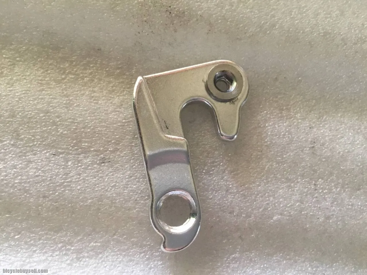 Giant Bicycle Frame Hanger @ free pos