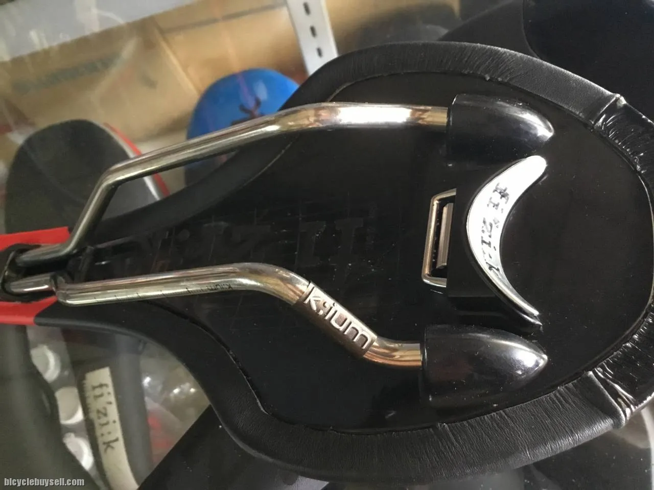 Fizik Tundra2 Performance Saddles - K:ium Rail / Handmade Italy (free pos w.m)