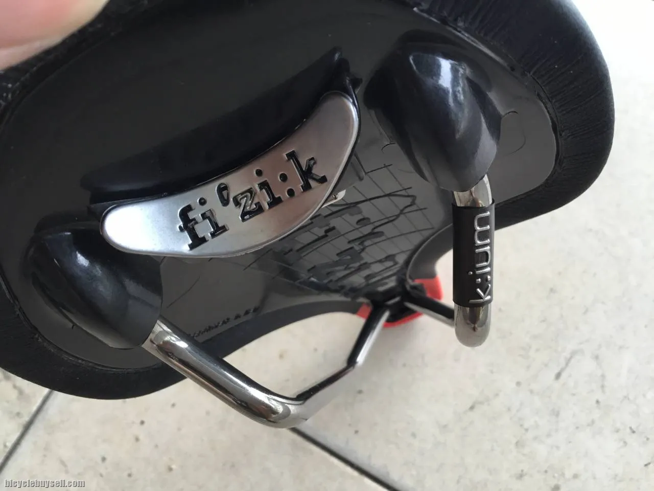 Fizik Tundra2 Pro Saddles - K:ium Rails - Handmade Italy --  free courier