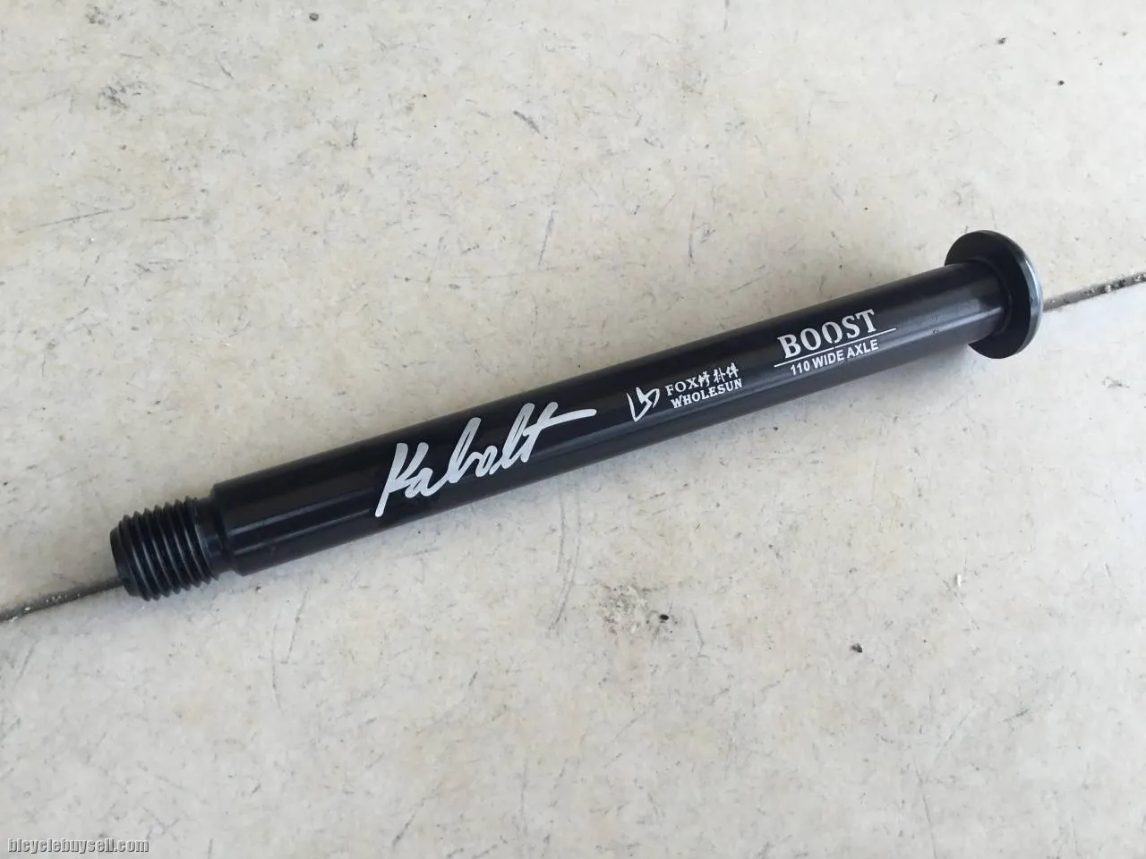 Fox Fork Boost Kabolt Axle - 15x110mm (Fox Only) -- free courier
